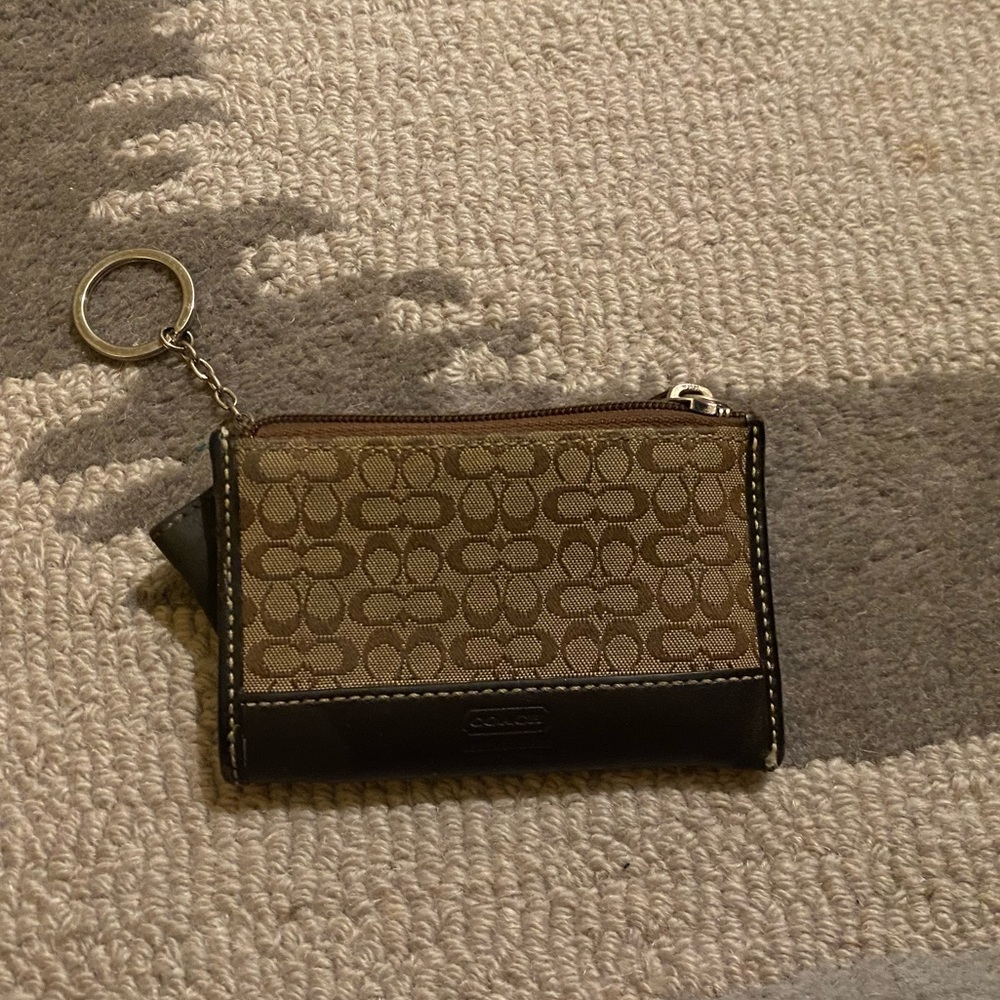 Coach zip card holder
